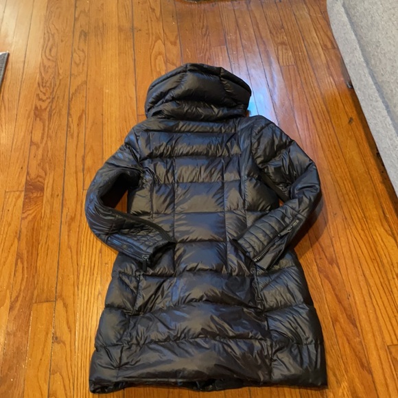 BCBGMAXAZRIA down coat size m - Picture 3 of 8